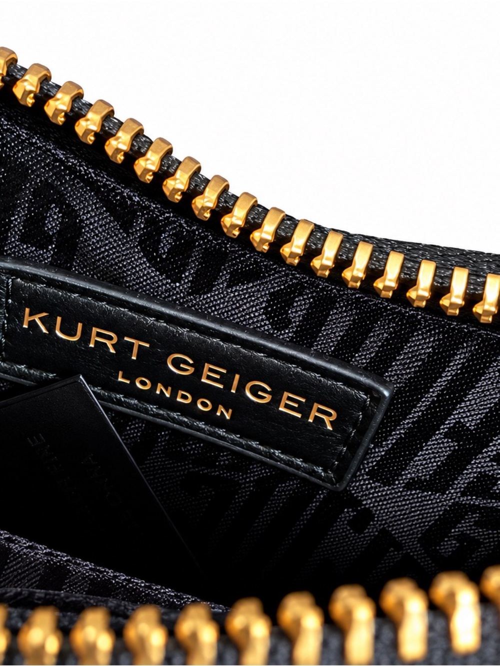Kurt Geinger Leopard Heart Crossbody Bag - Picture 3 of 3